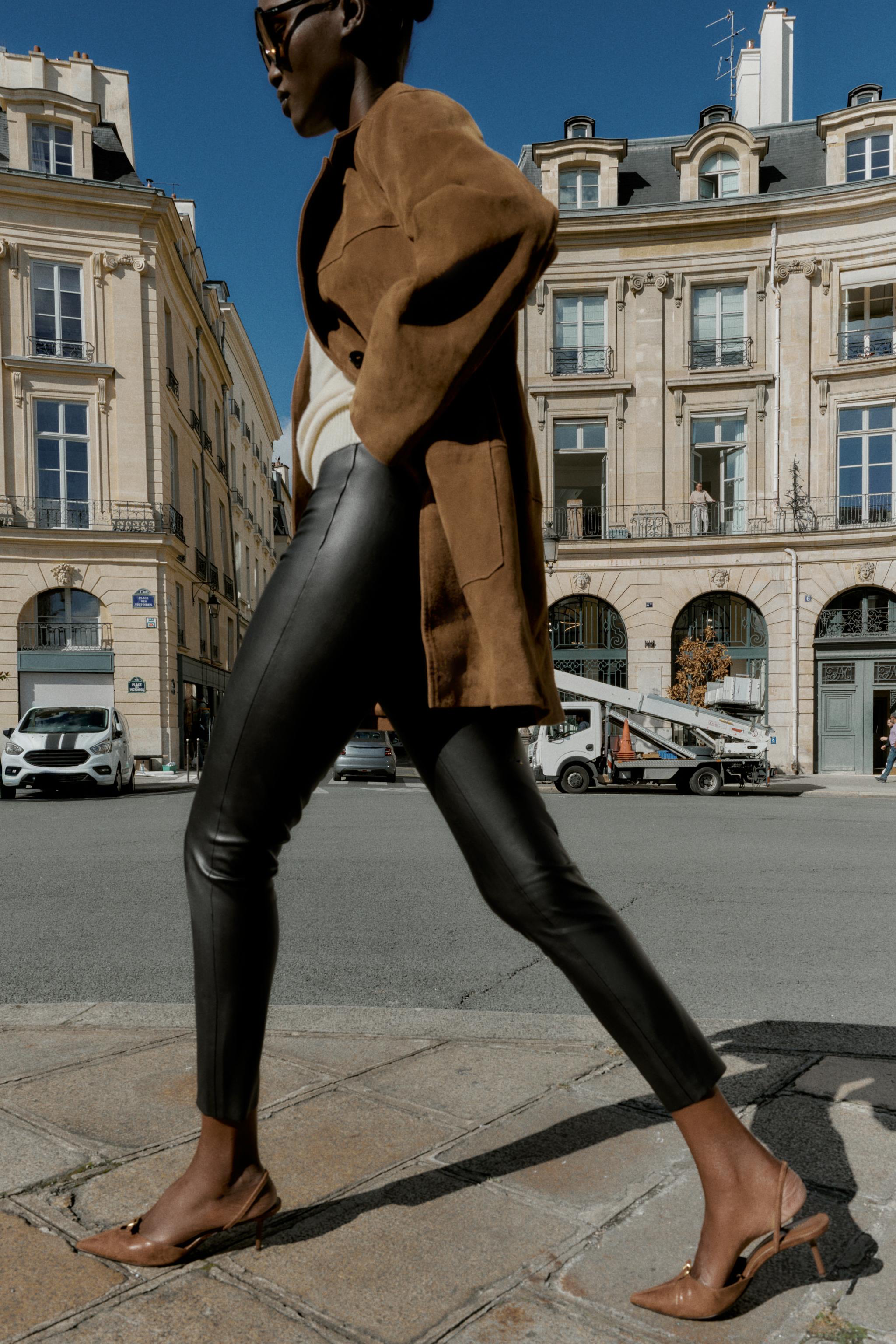 FAUX LEATHER HIGH-WAISTED LEGGINGS
